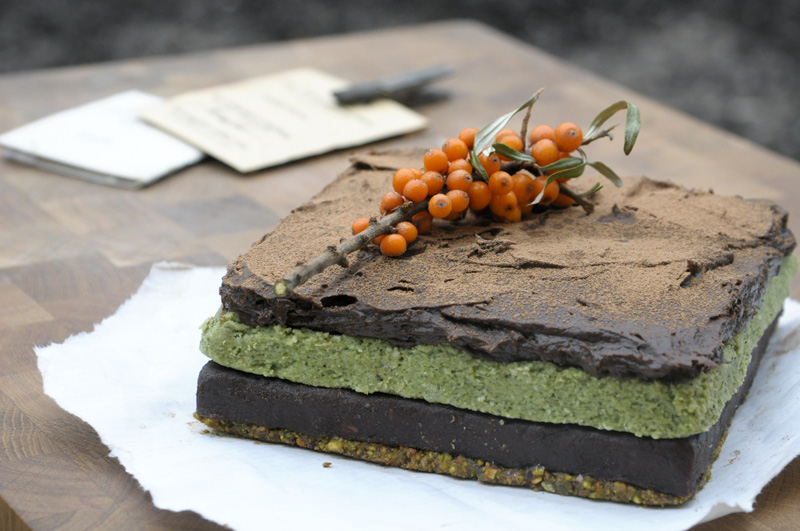 Birthday Layer Cake à la Earthsprout